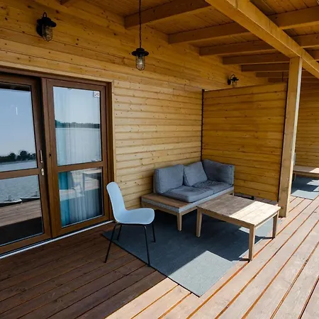Halfarock Vízi-erdei Aparthotel