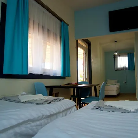 Aparthotel Halfarock Vizi-erdei Apartmanhaz Levelek