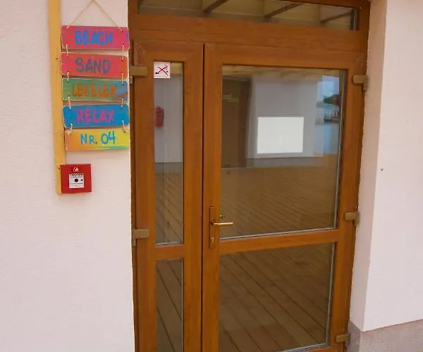 Halfarock Vizi-erdei Apartmanhaz 3*